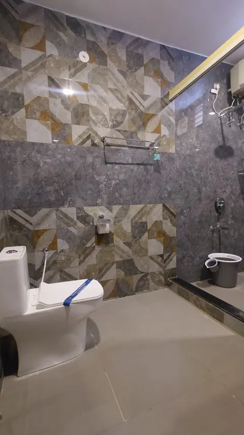 Bathroom with patterned tiles